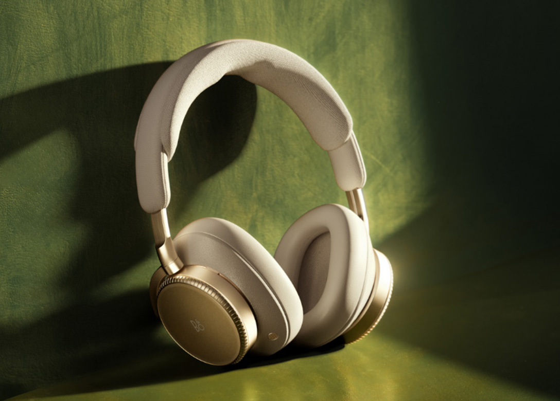 Bang & Olufsen
